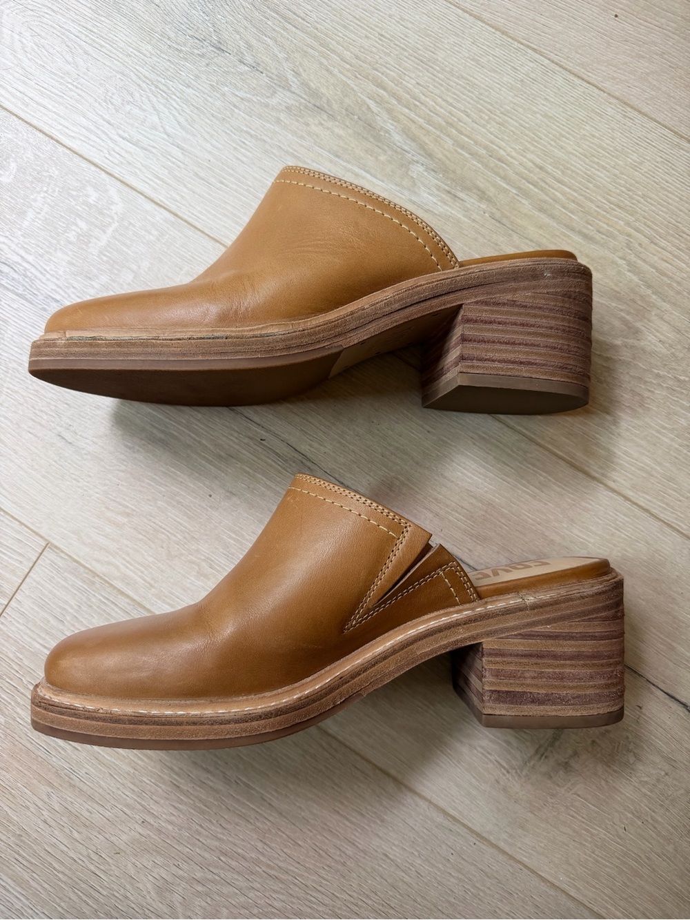 Frye Kate Mule, size 8.5, banana
